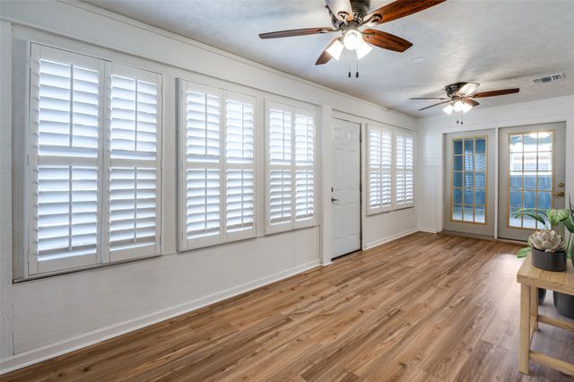 2508 Canterbury Drive, Carrollton, TX 75006