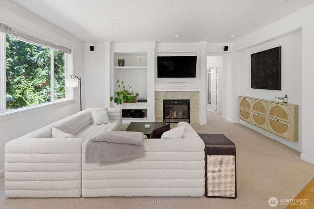 11308 SE 71st Place, Newcastle, WA 98056