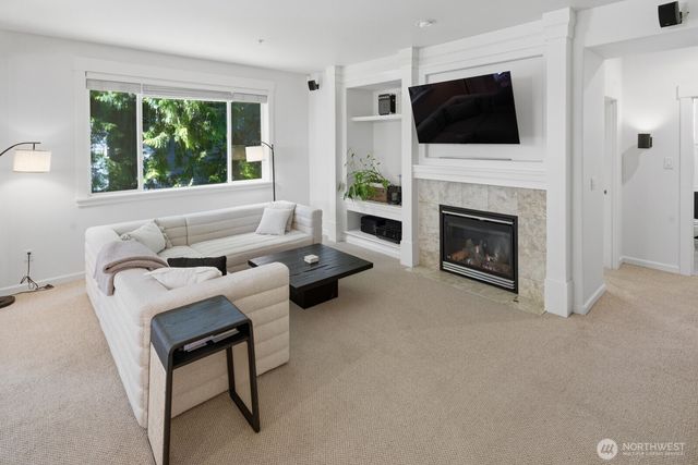 11308 SE 71st Place, Newcastle, WA 98056