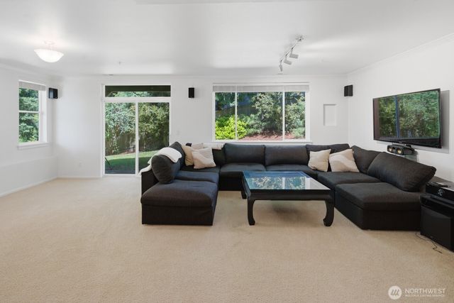 11308 SE 71st Place, Newcastle, WA 98056