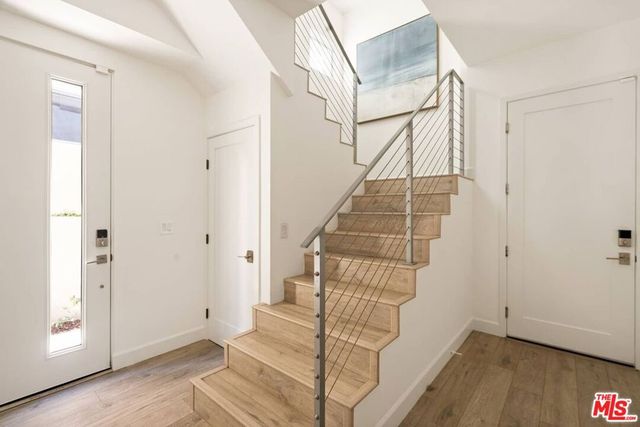1752 Stoner Avenue, Los Angeles, CA 90025