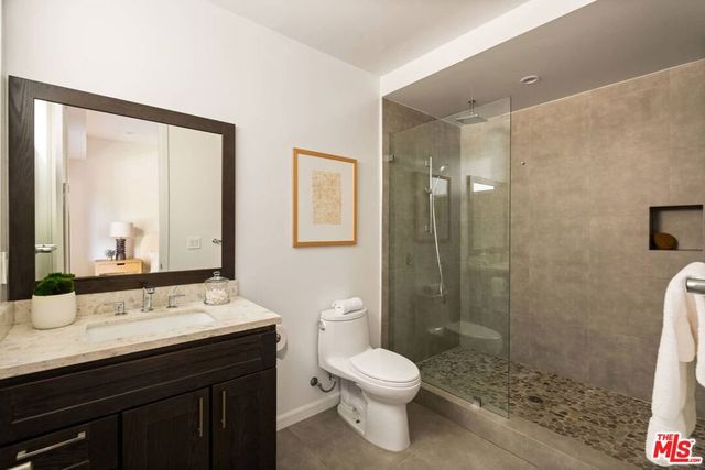 1752 Stoner Avenue, Los Angeles, CA 90025