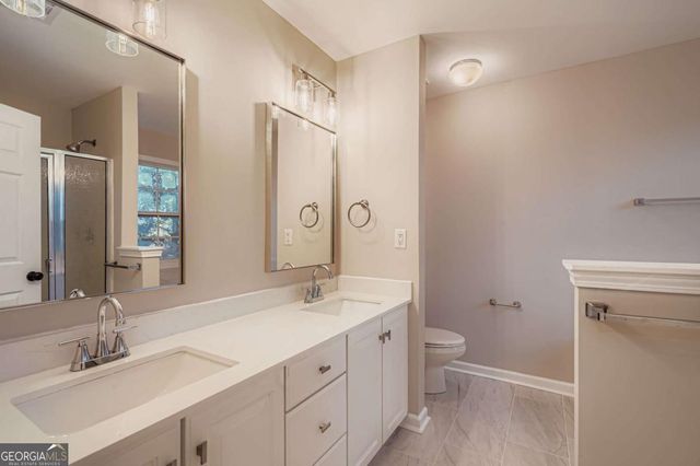 1570 TWIN BRIDGE Lane, Lawrenceville, GA 30043