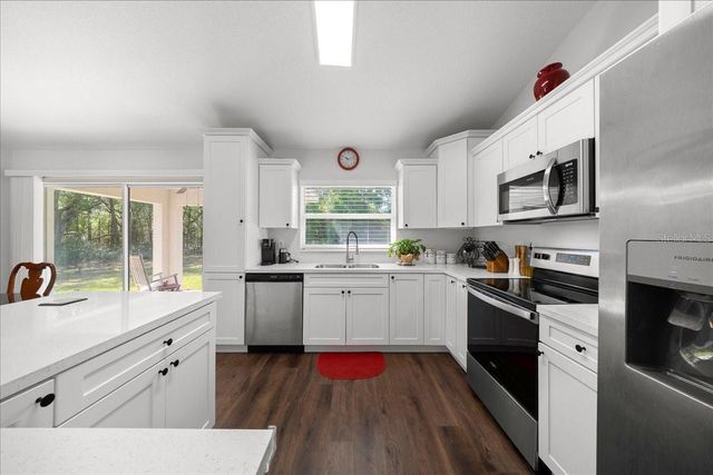 8 GUAVA PASS TRAIL, Ocklawaha, FL 32179