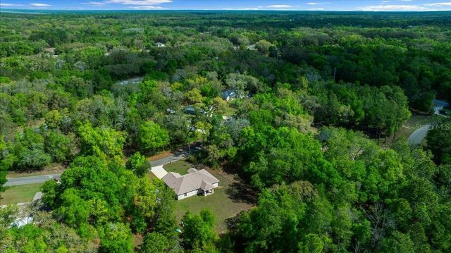 8 GUAVA PASS TRAIL, Ocklawaha, FL 32179