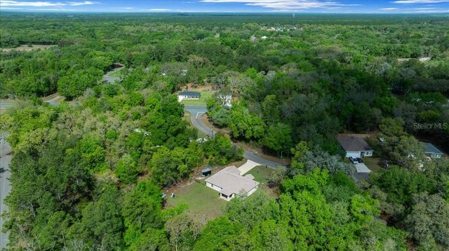 8 GUAVA PASS TRAIL, Ocklawaha, FL 32179