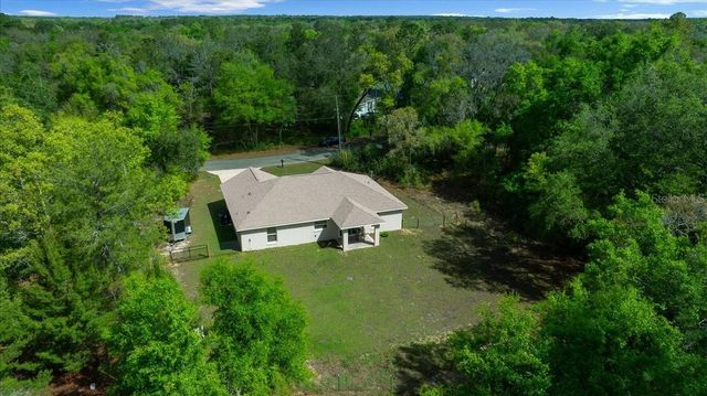 8 GUAVA PASS TRAIL, Ocklawaha, FL 32179