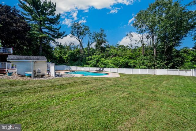 5557 LEVERING AVE, Elkridge, MD 21075