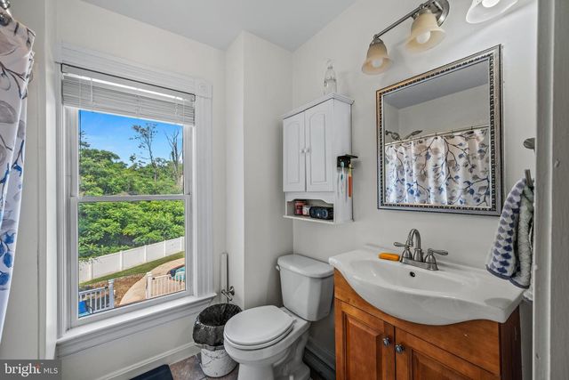 5557 LEVERING AVE, Elkridge, MD 21075