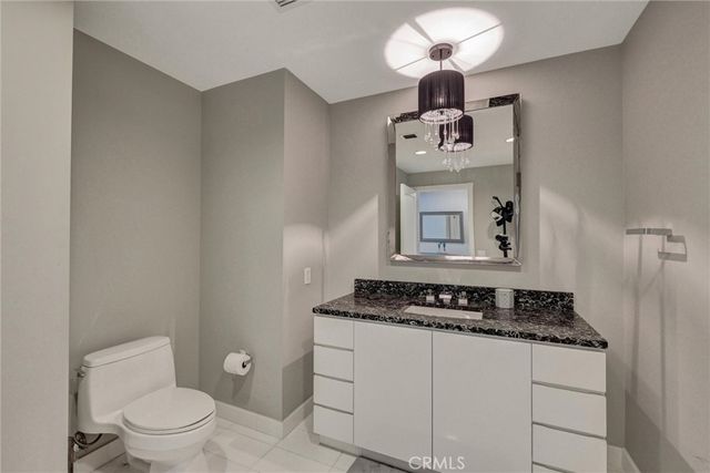 900 W Olympic Boulevard 45F, Los Angeles, CA 90015