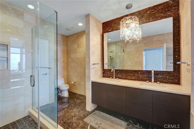 900 W Olympic Boulevard 45F, Los Angeles, CA 90015