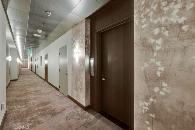 900 W Olympic Boulevard 45F, Los Angeles, CA 90015