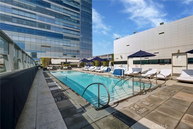 900 W Olympic Boulevard 45F, Los Angeles, CA 90015