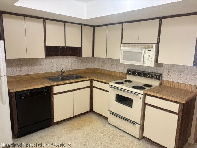 3 Hillcrest Street, Lake Placid, FL 33852