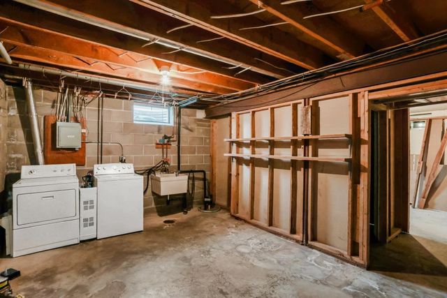 2540 Interlachen Drive, Stillwater, MN 55082