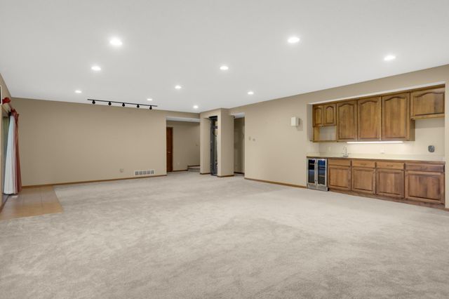 13703 47th Street NE, Saint Michael, MN 55376