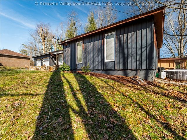 14 Meadowood Estates, Scott Depot, WV 25560