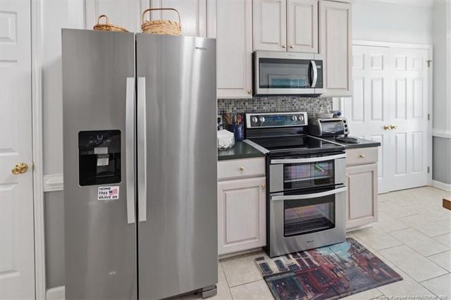 3028 Brookcrossing Drive, Fayetteville, NC 28306