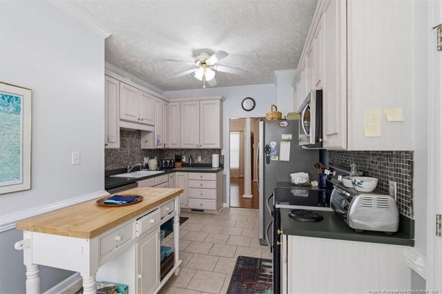 3028 Brookcrossing Drive, Fayetteville, NC 28306