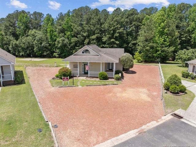 3028 Brookcrossing Drive, Fayetteville, NC 28306