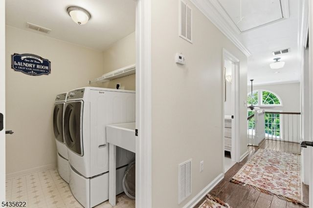 18 Birchwood Ln, North Haledon Boro, NJ 07508