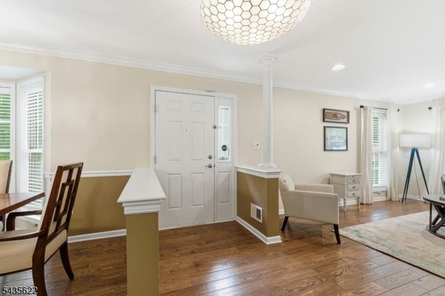 18 Birchwood Ln, North Haledon Boro, NJ 07508