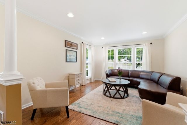 18 Birchwood Ln, North Haledon Boro, NJ 07508