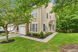 18 Birchwood Ln, North Haledon Boro, NJ 07508