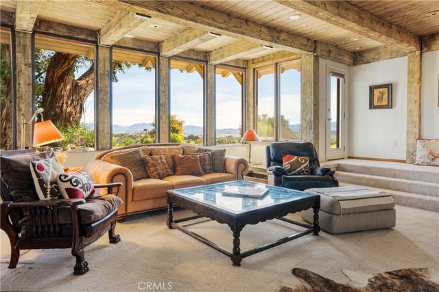 30334 Byfield Road, Castaic, CA 91384