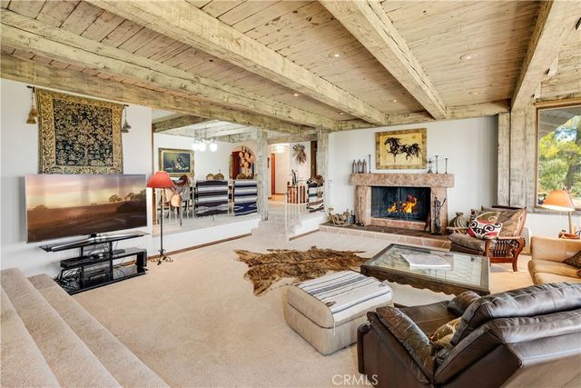 30334 Byfield Road, Castaic, CA 91384