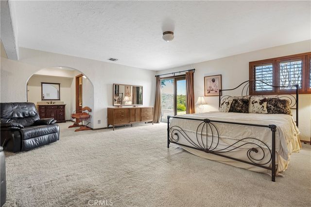 30334 Byfield Road, Castaic, CA 91384