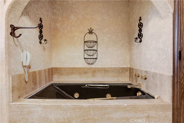 30334 Byfield Road, Castaic, CA 91384