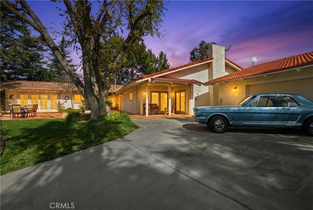 30334 Byfield Road, Castaic, CA 91384