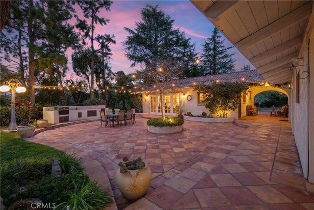 30334 Byfield Road, Castaic, CA 91384