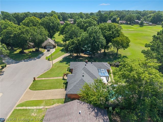 2504 Crosshill Road, Fort Smith, AR 72908