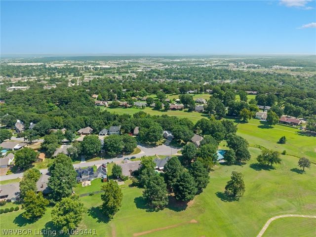 2504 Crosshill Road, Fort Smith, AR 72908
