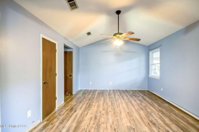 108 Fairdale Place, Brandon, MS 39042