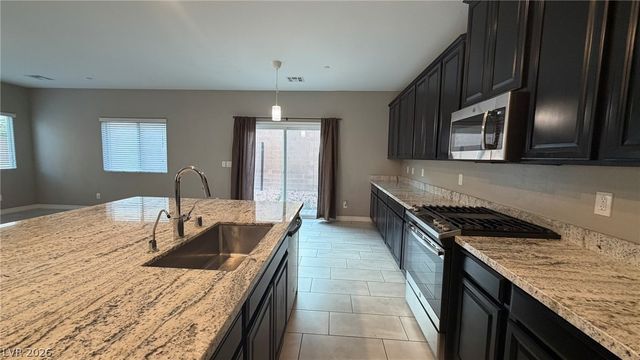 6943 Denio Island Street, North Las Vegas, NV 89084