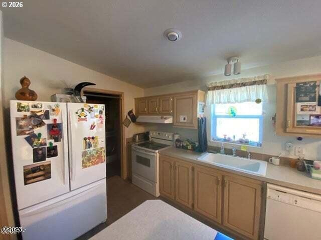 2867 N NORTH BANK Rd, Otis, OR 97368