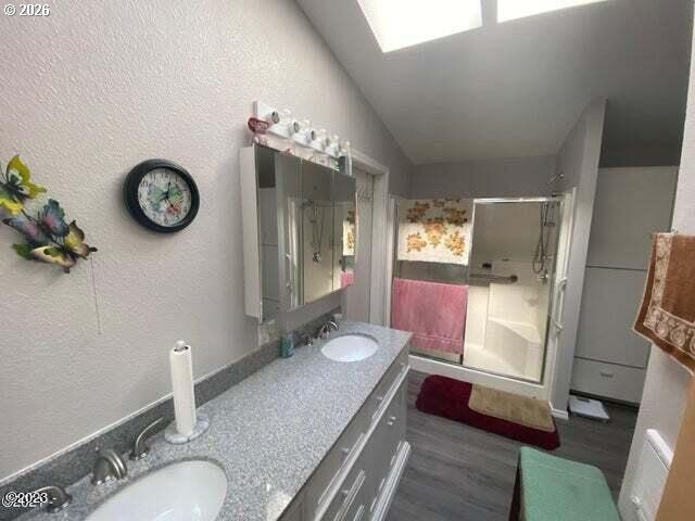 2867 N NORTH BANK Rd, Otis, OR 97368
