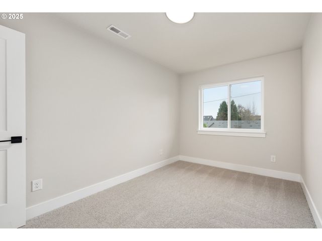 17993 SUMMERS Way Lot 7, Oregon City, OR 97045