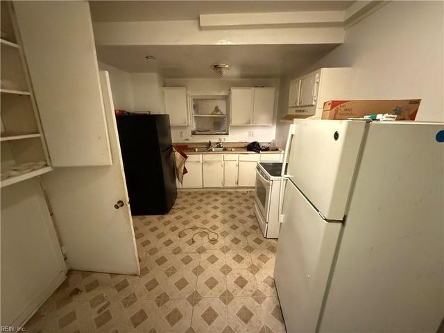 2714 Roanoke AVE, Newport News, VA 23607