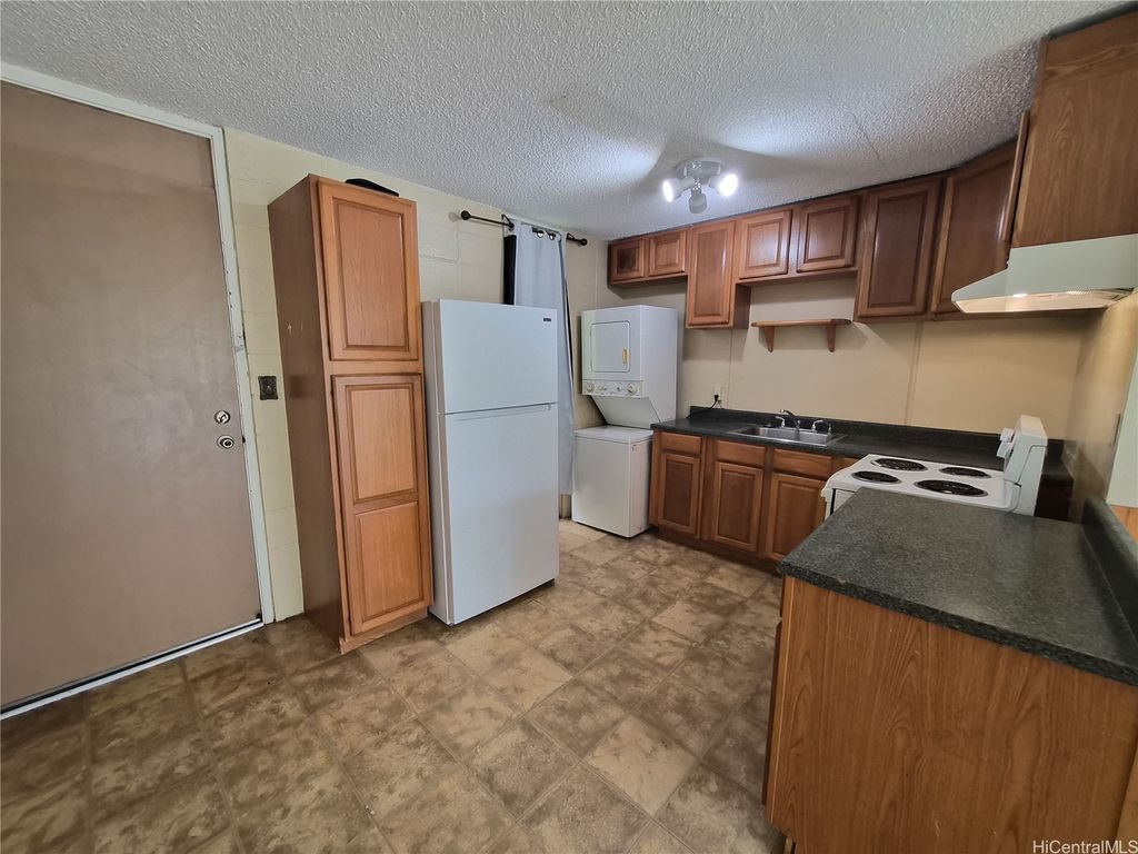 95-065 Waikalani Drive F204, Mililani, HI 96789