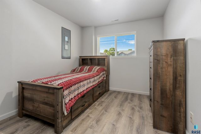 6525 W Amber St Street, Sioux Falls, SD 57107