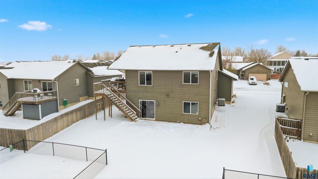 6525 W Amber St Street, Sioux Falls, SD 57107