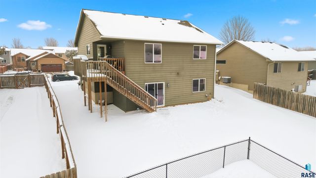 6525 W Amber St Street, Sioux Falls, SD 57107