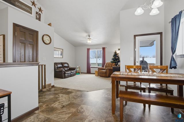 6525 W Amber St Street, Sioux Falls, SD 57107