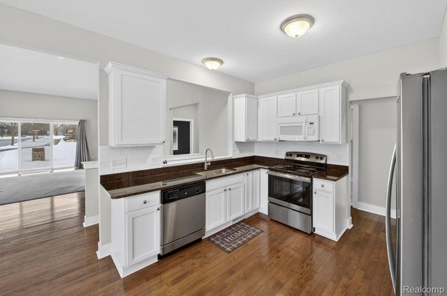 13493 Beacon Trail 1, Van Buren Charter Township, MI 48111