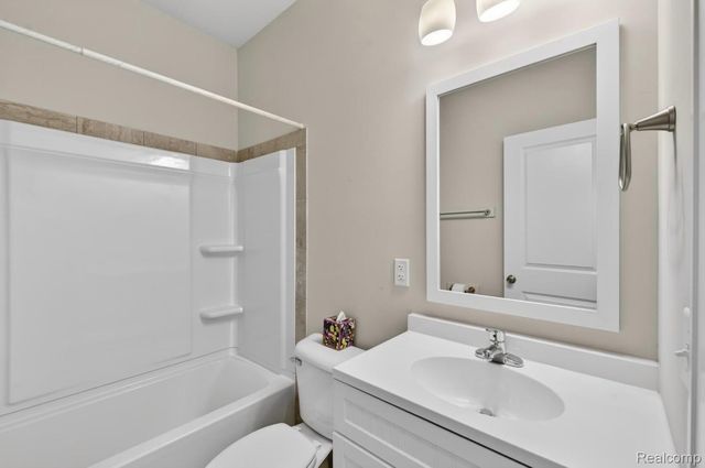 13493 Beacon Trail 1, Van Buren Charter Township, MI 48111