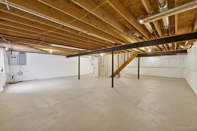 13493 Beacon Trail 1, Van Buren Charter Township, MI 48111